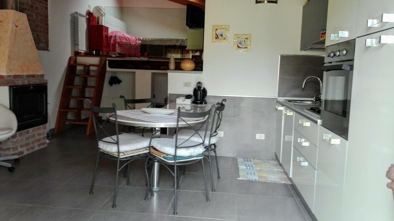 Ferienwohnung La Casa Nel Sole Alessandria Exterior foto