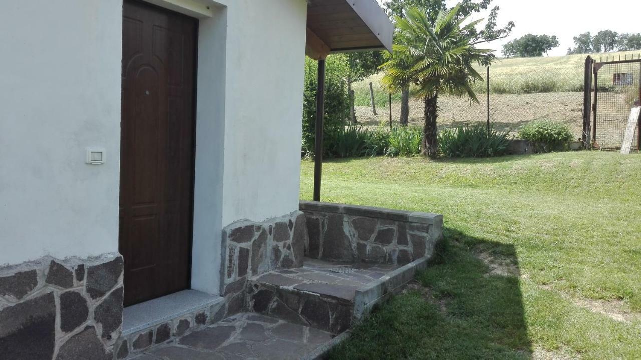 Ferienwohnung La Casa Nel Sole Alessandria Exterior foto